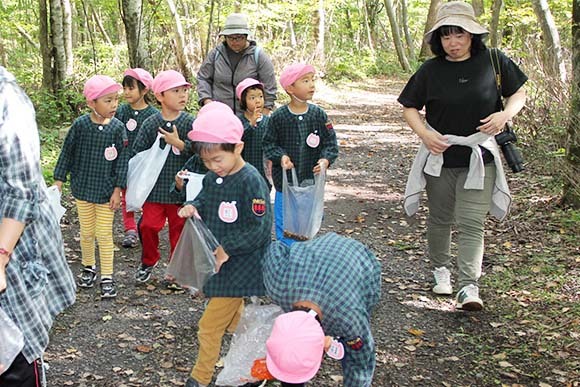 写真：年長秋のバス遠足