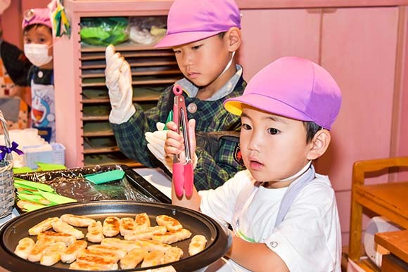 写真：レストランごっこ