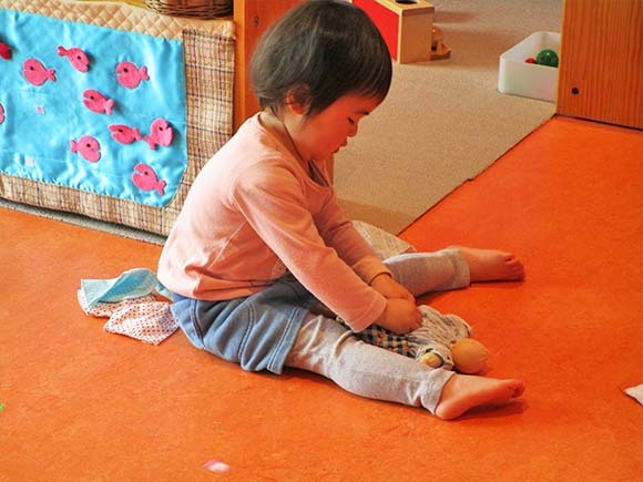写真：人形遊び