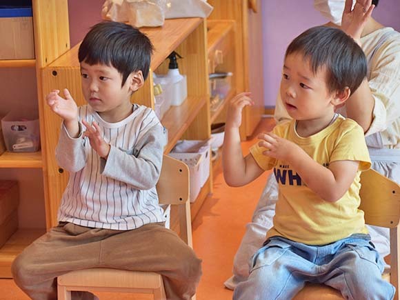 写真：朝の会