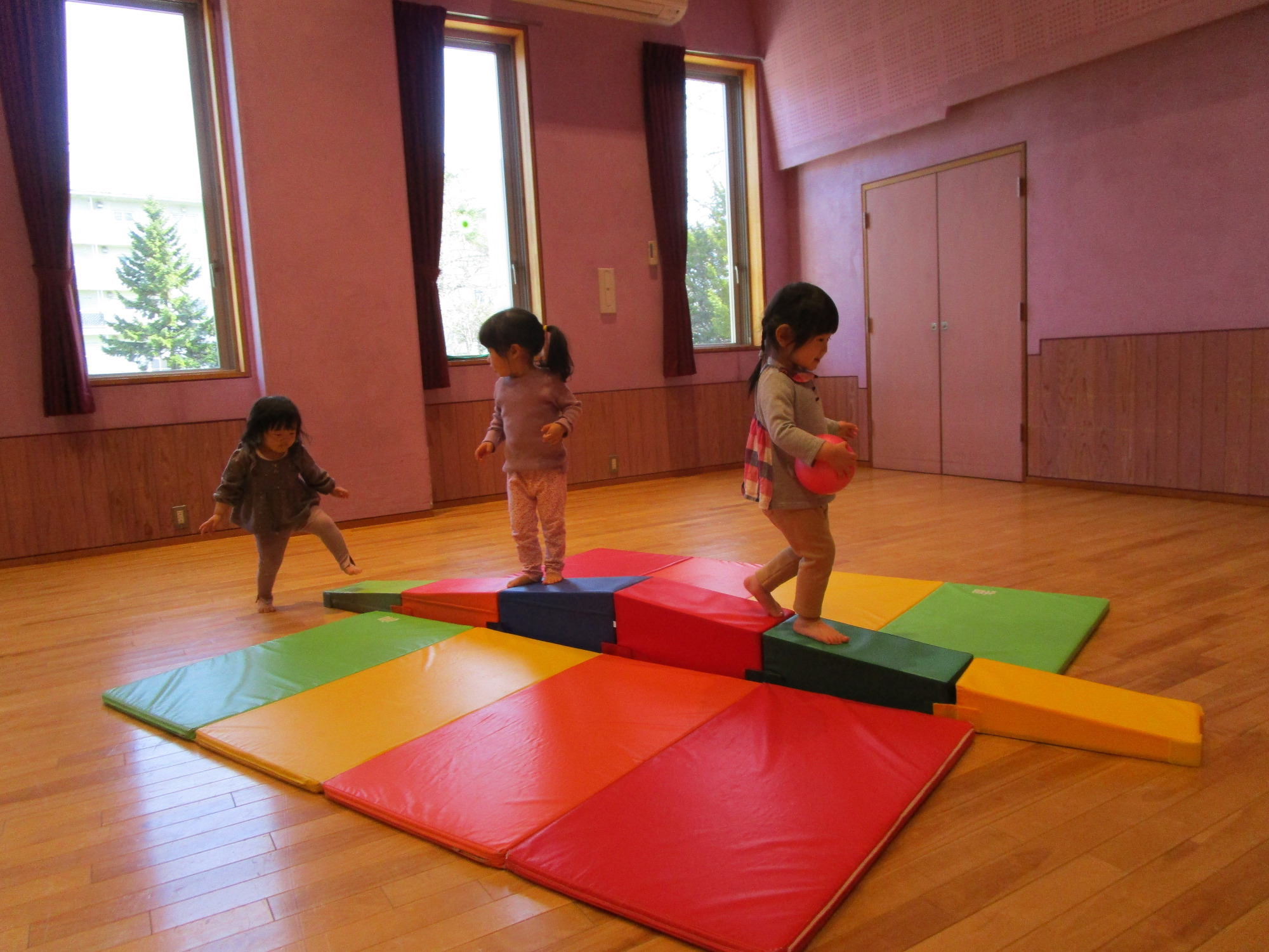 写真：人形遊び